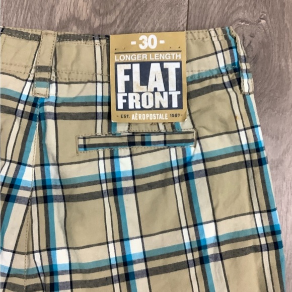 Men’s AEROPOSTALE 30 Small Shorts Chino Khakis Longer Length Plaid Khaki NWT - Picture 6 of 10